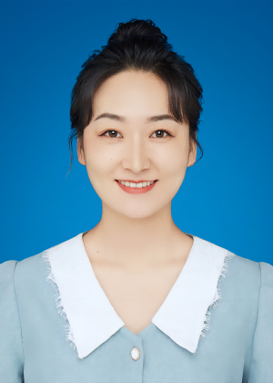 韩明娜，党员，助教，硕士，毕业于吉林师范大学思想政治教育专业。2023年3月来校，承担“毛泽东思想和中国特色社会主义理论体系概论”“习近平新时代中国特色社会主义思想概论”“形势与政策”等课程的教学任务。