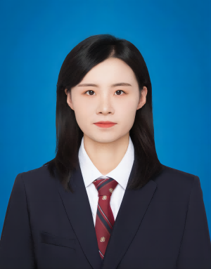于师懿，党员，助教，硕士，毕业于延边大学外国哲学专业。2021年11月来校，承担“毛泽东思想与中国特色社会主义理论体系概论”“形势与政策”等课程的教学任务。