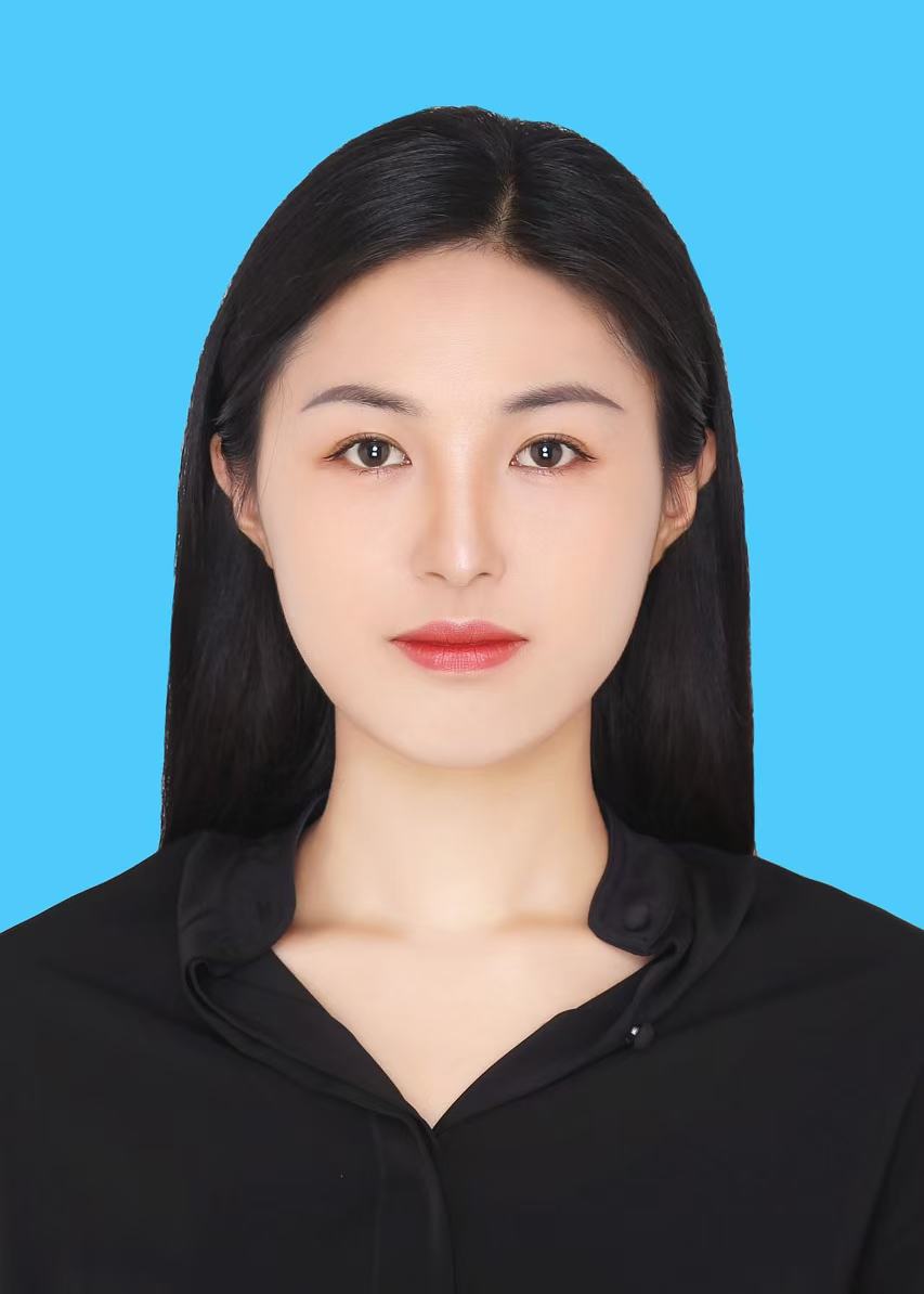 王姗姗，中共党员，助理研究员，硕士，毕业于北华大学学科教学（语文）专业。2020年8月来校，主讲习近平新时代中国特色社会主义思想概论、毛泽东思想和中国特色社会主义理论体系概论、学习筑梦、形势与政策等课程。参与国家级教研项目1项，参与省级科研课题1项，发表省级以上论文2篇，指导学生完成省级大学生创新训练计划项目1项；荣获2023年度学校先进工作者称号。